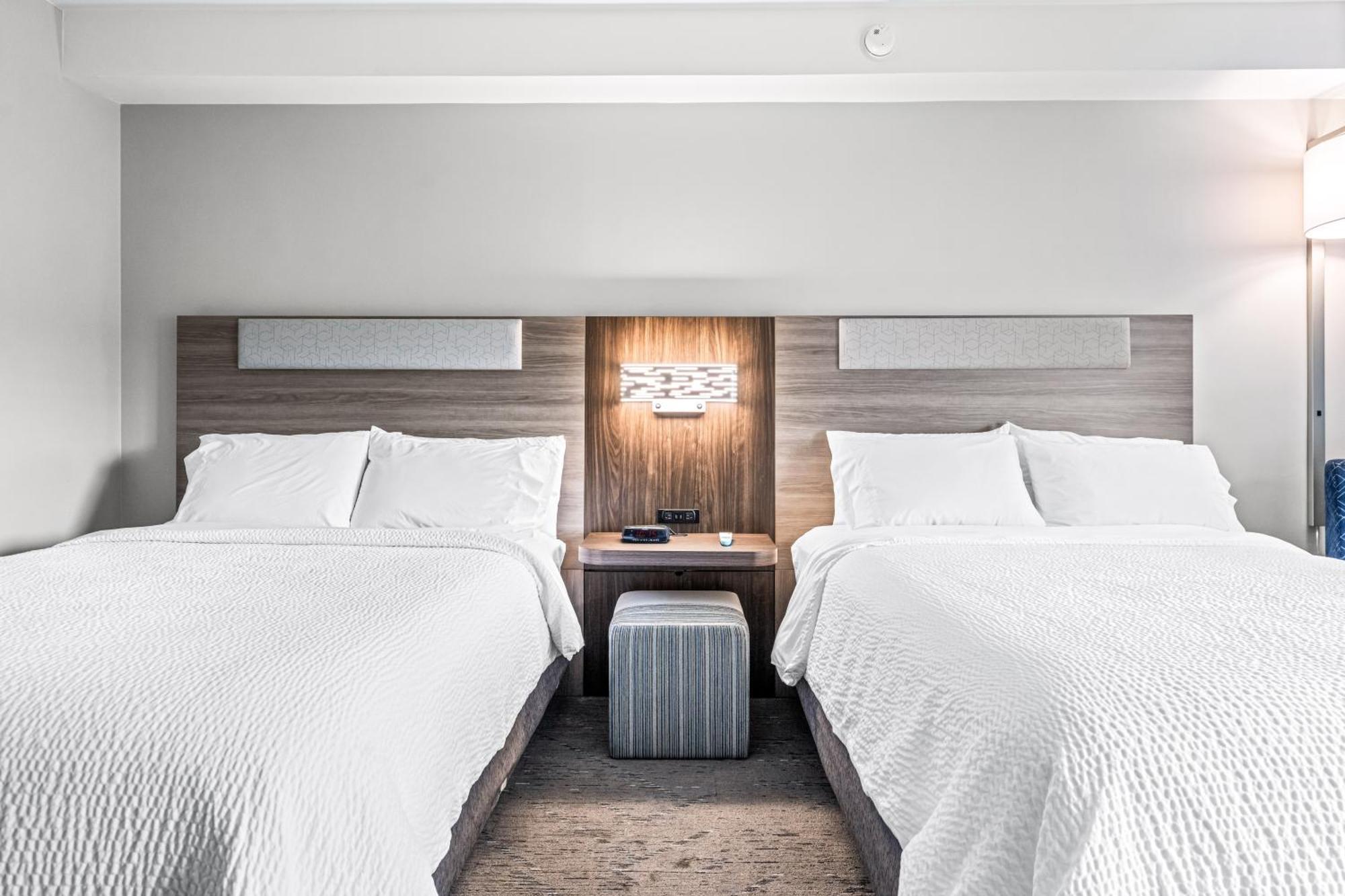 Holiday Inn Express & Suites Carneys Point - Pennsville By Ihg Kültér fotó