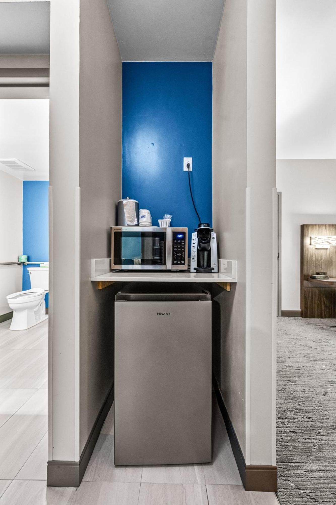 Holiday Inn Express & Suites Carneys Point - Pennsville By Ihg Kültér fotó